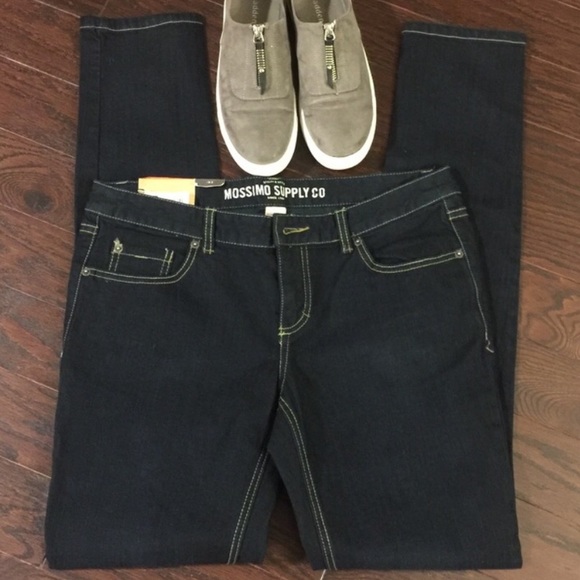Mossimo Supply Co. Denim - Women’s MOSSIMO Dark Wash Denim Skinny Jeans